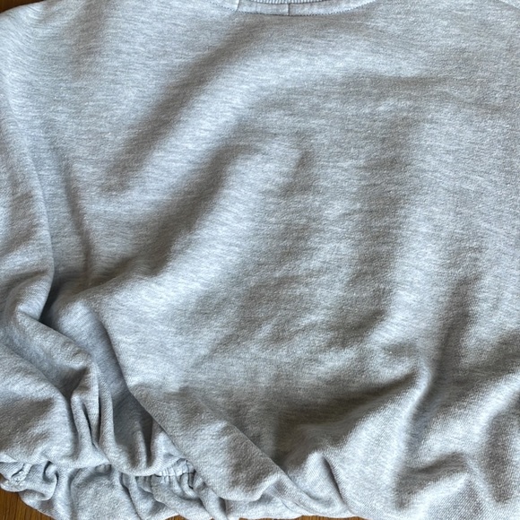 Cropped Grey Dynamite Sweatshirt - Picture 4 of 5